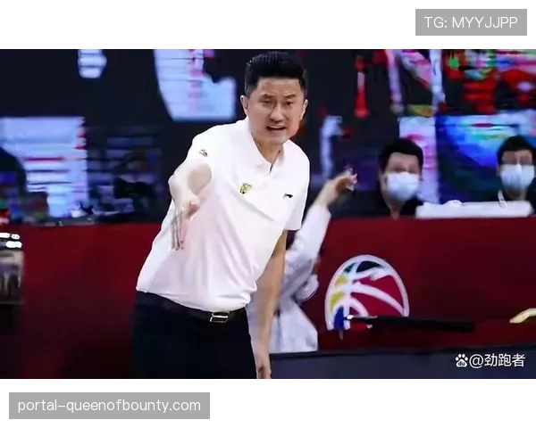 广东男篮击败浙江广厦,杜锋“五上五下”战术有效保持全场防守强度 广东男篮击败浙江广厦,杜锋“五上五下”战术有效保持全场防守强度